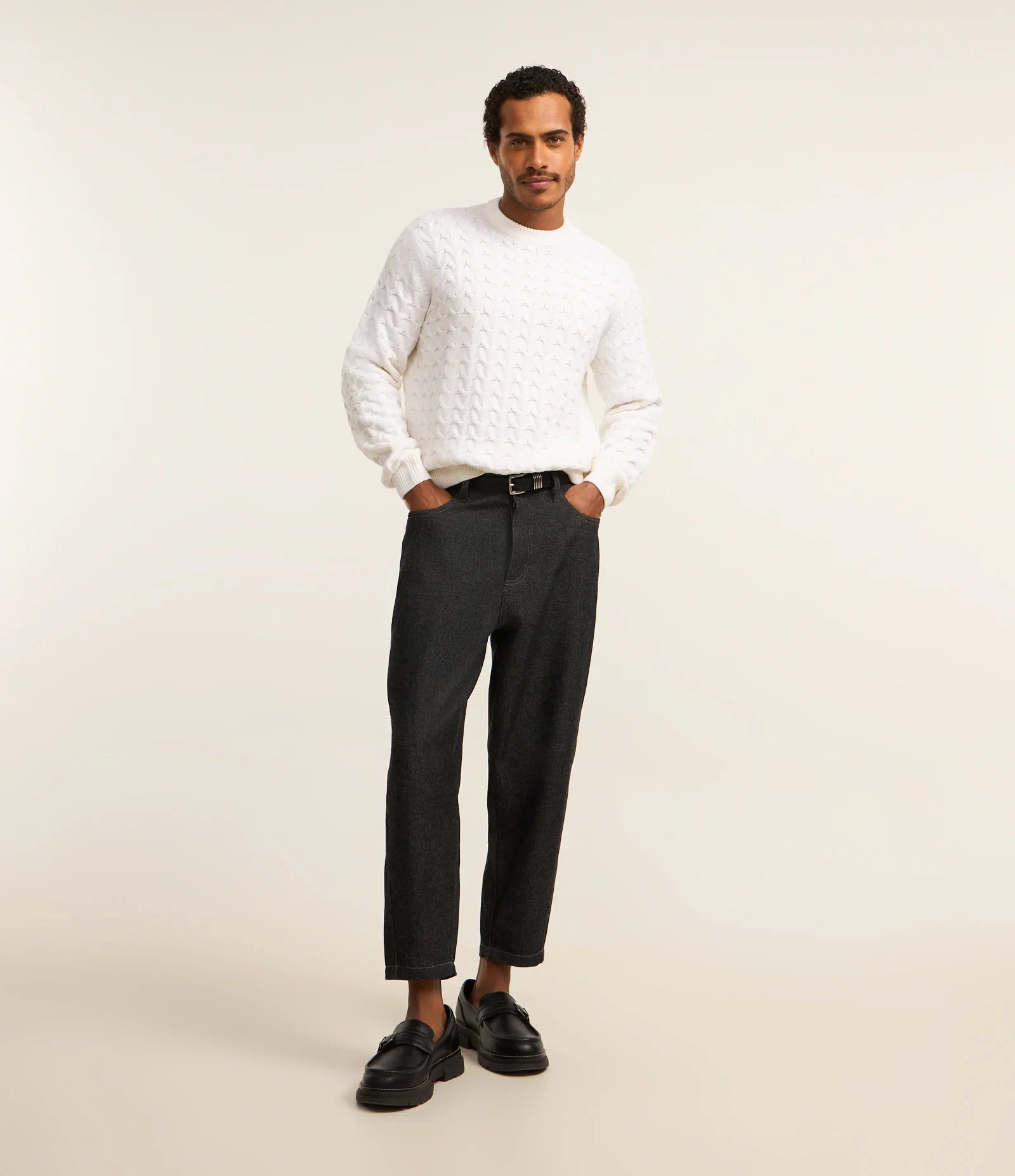 Suéter em Tricô com Textura Chevron Off White
