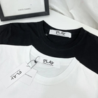 Camiseta "Black Emblem" CDG